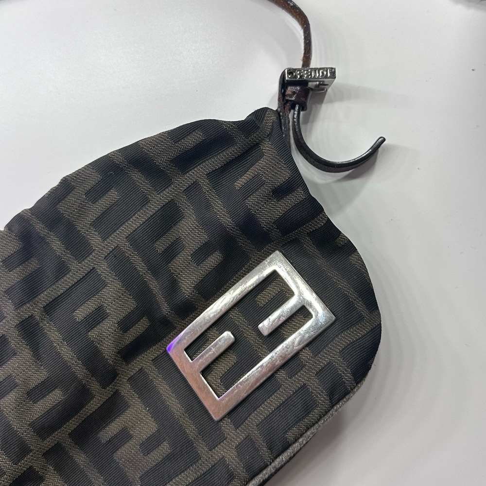 FENDI ZUCCA SHOULDER BAG TOBACCO - Picture 5 of 7
